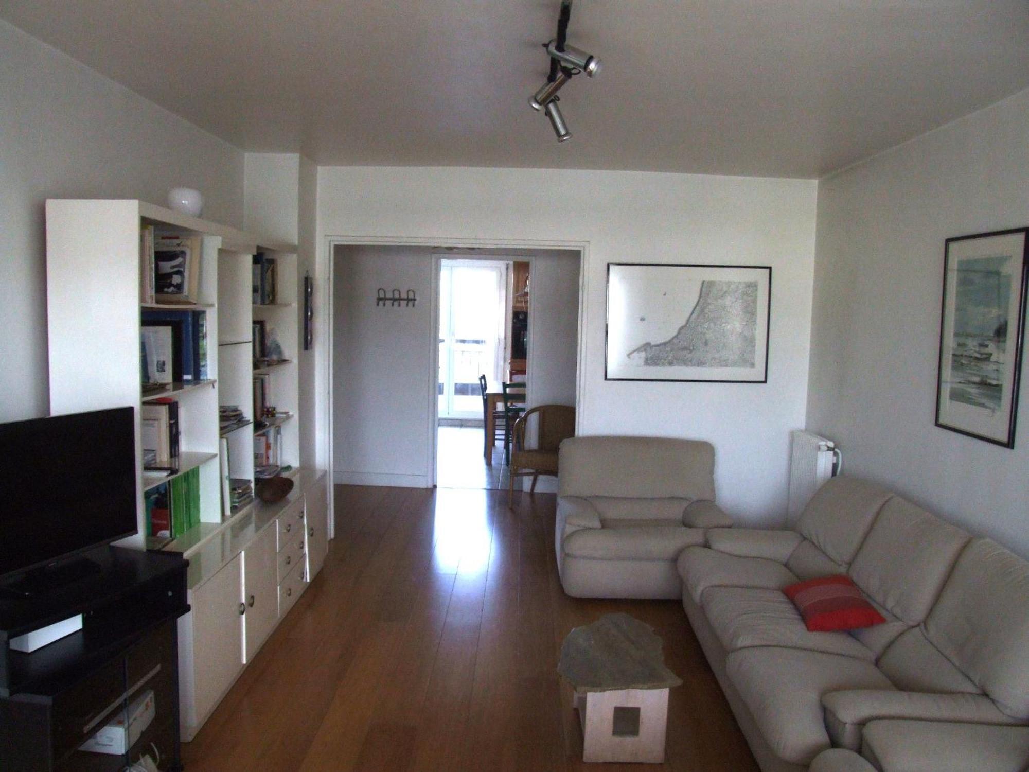 Dans Residence, Et Centre A Pied Apartment